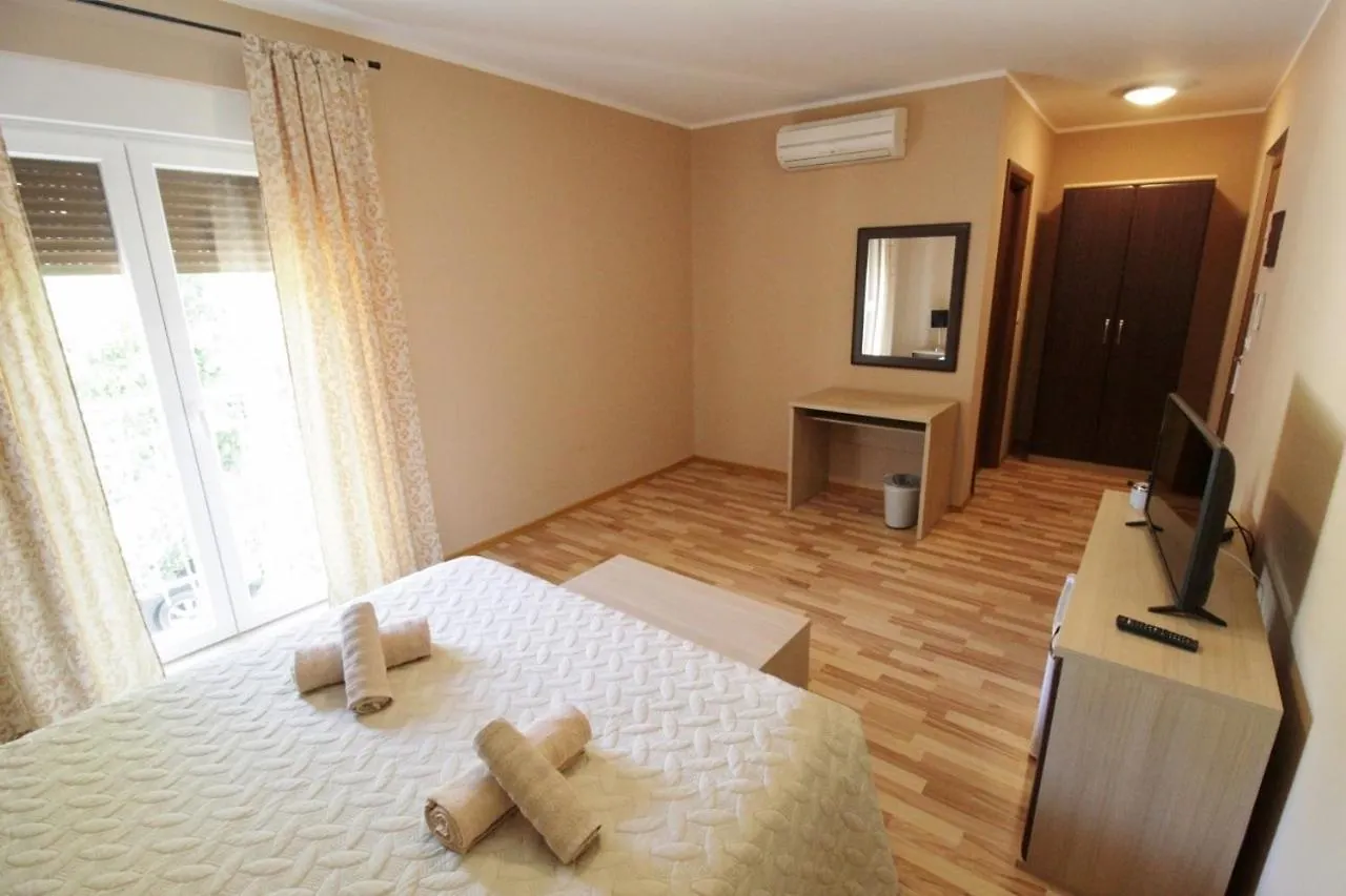 Villa Lion Zambratija Guest house Zambratija (Istria)
