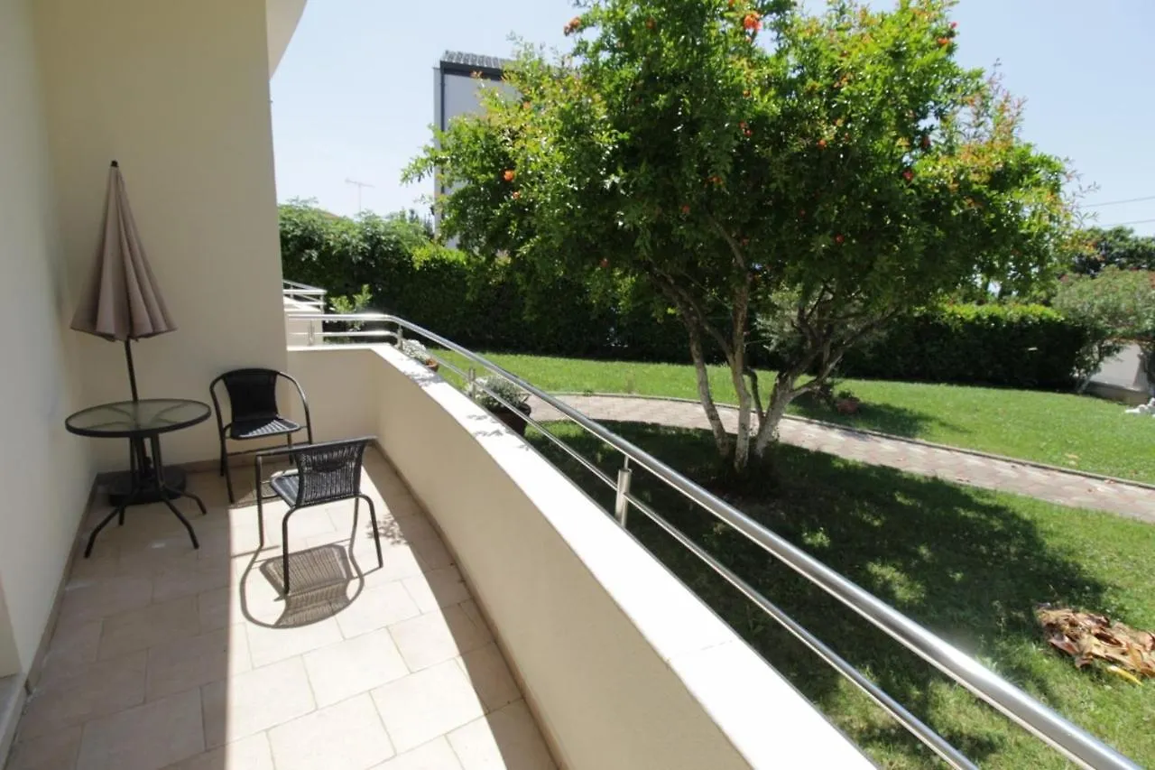Villa Lion Zambratija Guest house