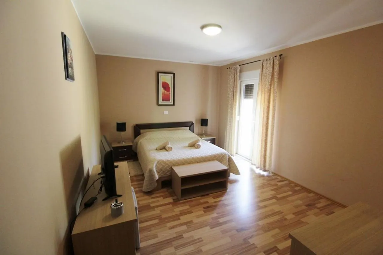 Villa Lion Zambratija Croatia
